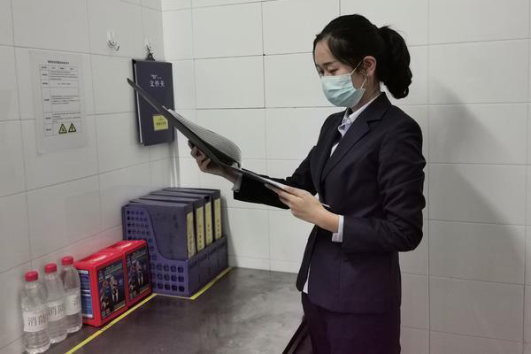 保洁主管是环境卫生管理的核心角色，其日常巡查工作直接影响客户满意度、运营效率和企业形象。